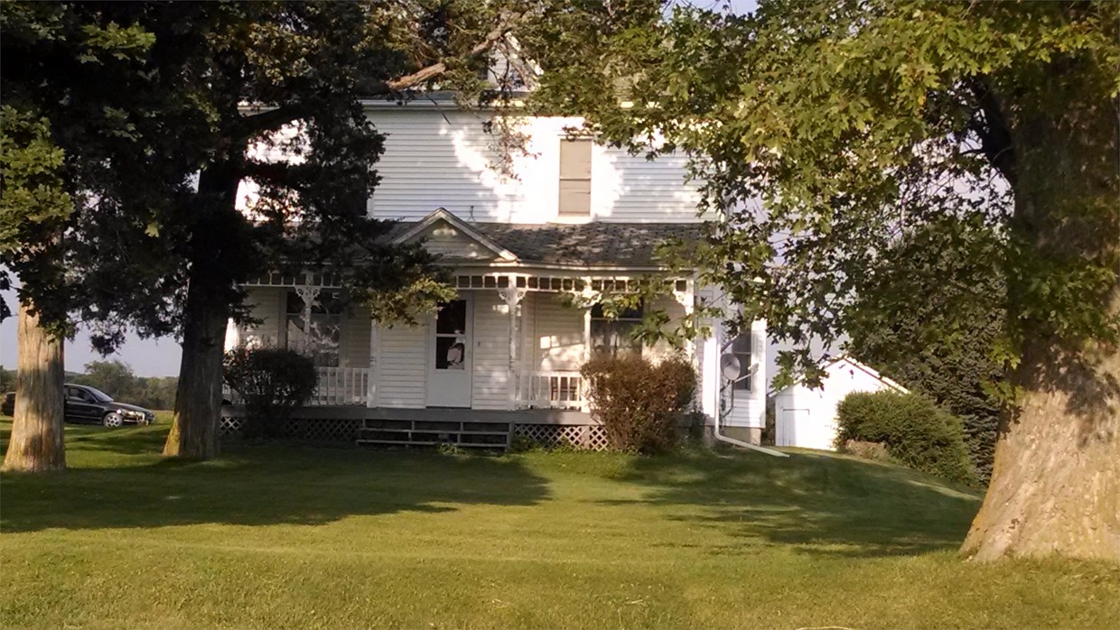 Primary Photo - 5561 S Stone Church Rd