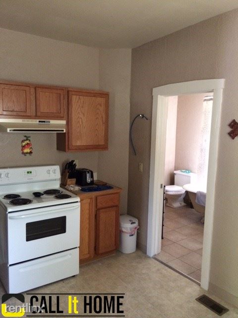 Building Photo - 446 N Baltic Ct