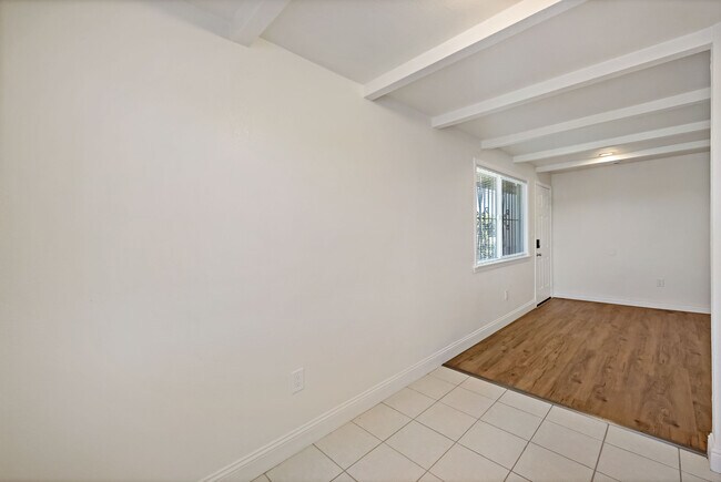 Foto del edificio - 328 S 4th St