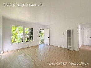 Building Photo - 12230 N Santa Fe Ave