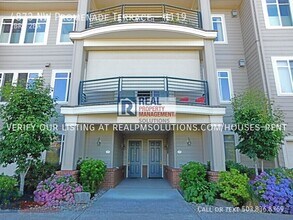 Building Photo - 4873 NW Promenade Terrace