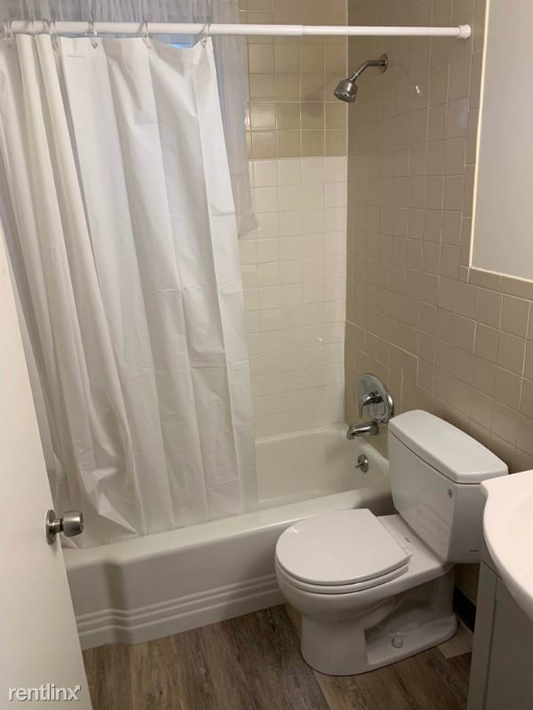 Building Photo - 2 br, 1 bath Condo - 3 Poplar LN A Unit A