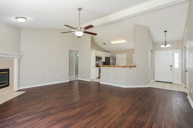 Foto del edificio - 7609 Cinnamon Tea Ct