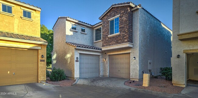 Foto del edificio - 14771 N 177th Ave