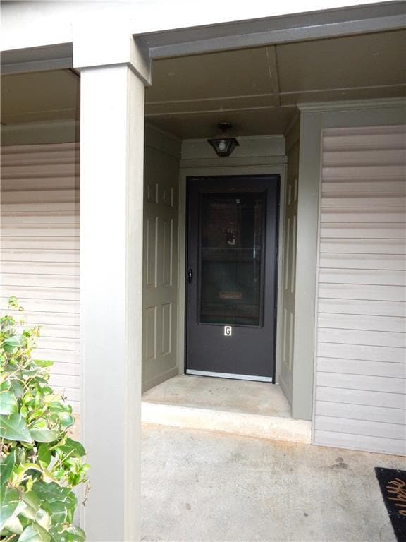 Building Photo - 3097 Colonial Way