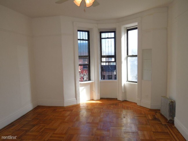Building Photo - 376 2nd St