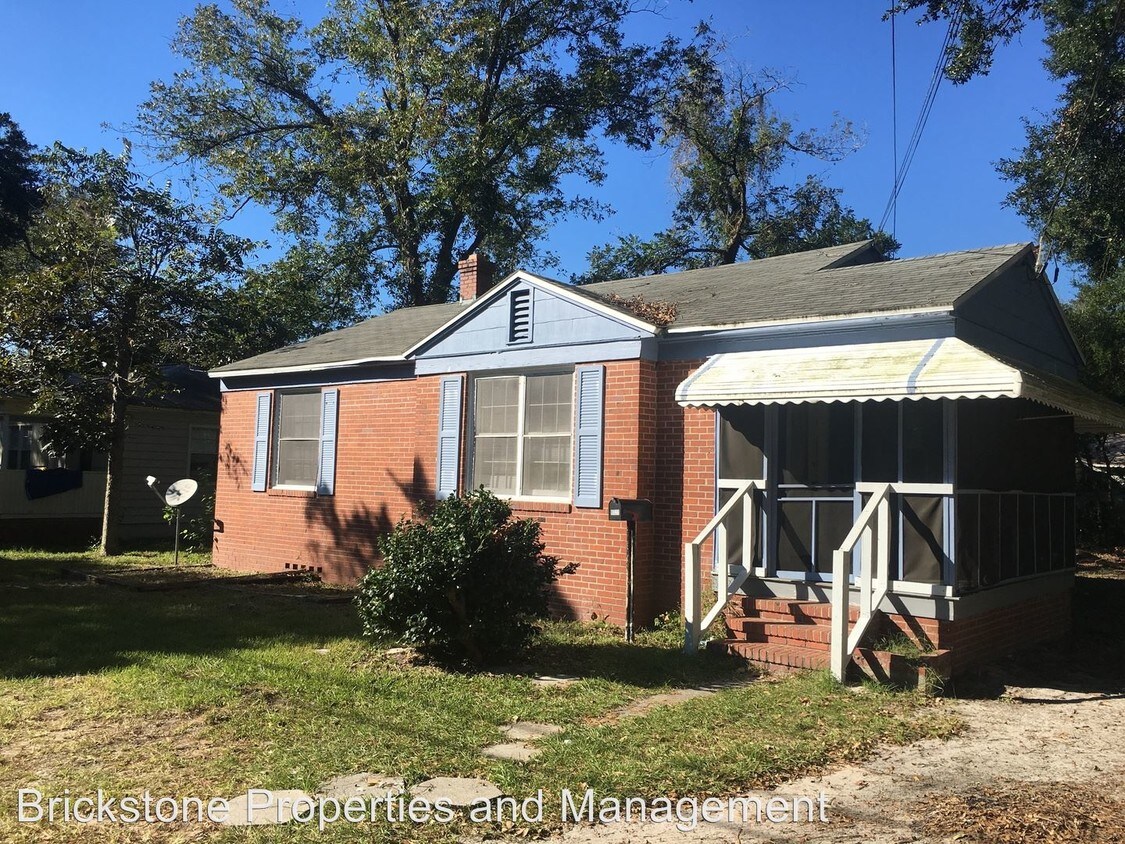 Foto principal - 1023 Bunker Hill Blvd