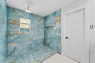 Building Photo - 8102 Gulick Ln