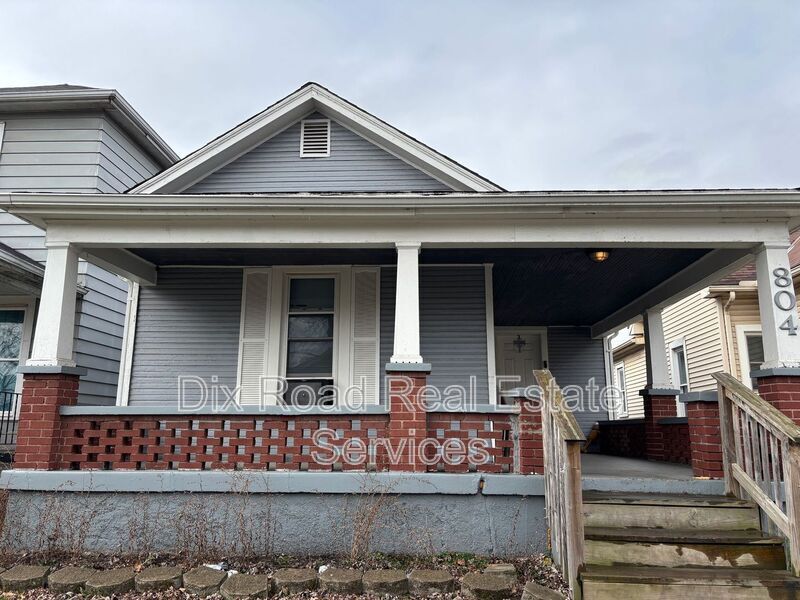 Photo - 804 Elwood Street