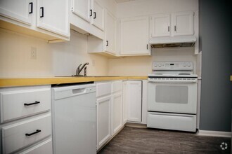 Building Photo - 2933 Horseshoe Pike