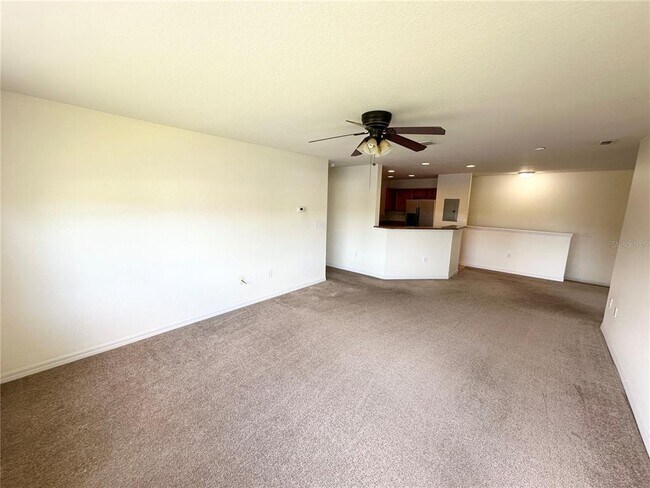 Foto del edificio - 4600 E Moody Blvd