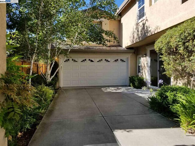 Foto del edificio - 5748 N Dublin Ranch Dr