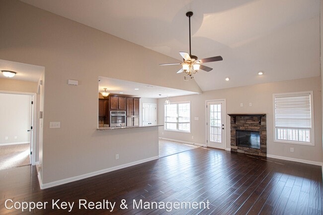 Building Photo - 5 br, 3 bath House - 2984 McManus Circle