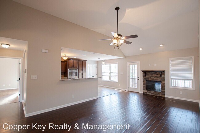 Foto del edificio - 5 br, 3 bath House - 2984 McManus Circle