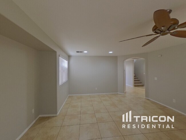 Building Photo - 930 Monte De Oro Avenue Las Vegas NV