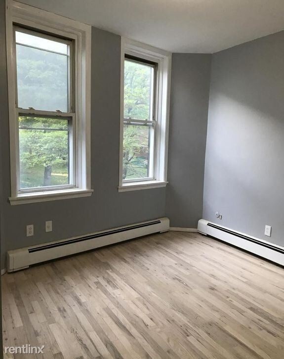 Building Photo - 2 br, 1 bath Apartment - 176 Ocean Ave
