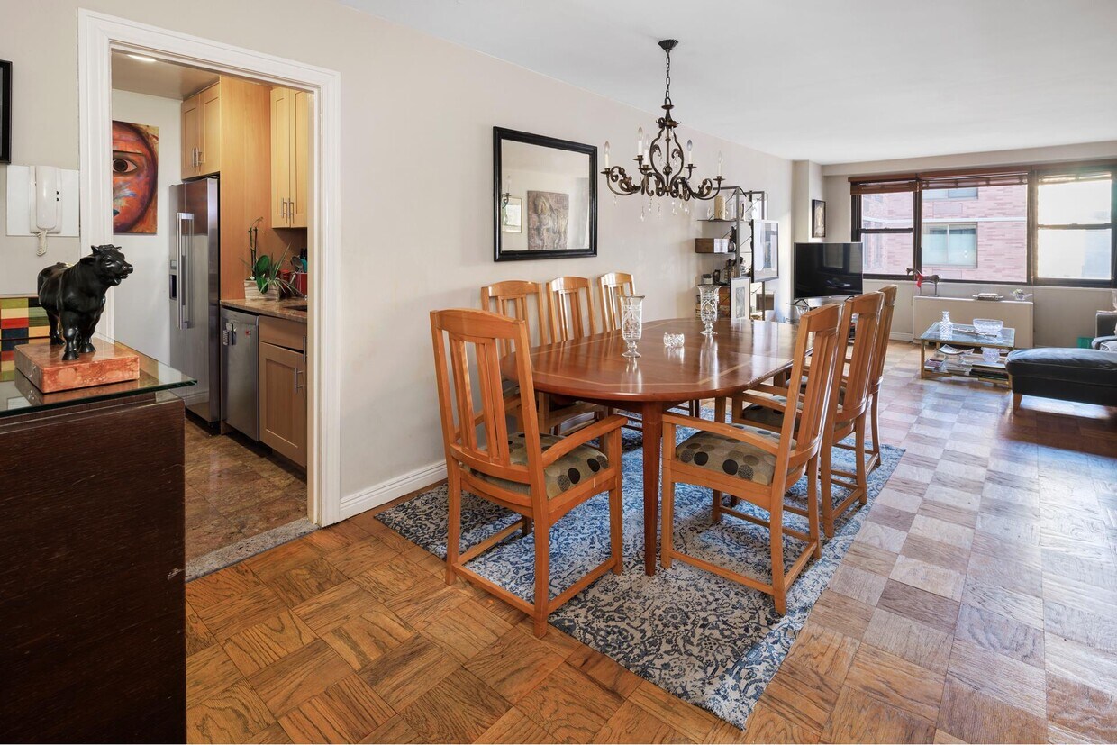 401 E 89th St Unit 9E, New York, NY 10128 Room for Rent in New York