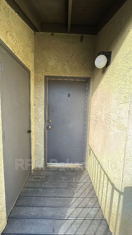 Primary Photo - 4608 Maybrook Ave