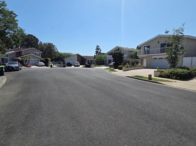 Building Photo - 14671 Kimberly Cir