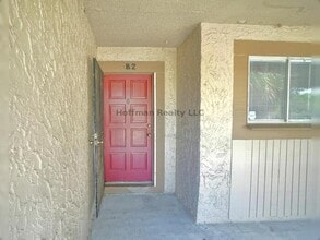 Building Photo - 6338 Newtown Cir