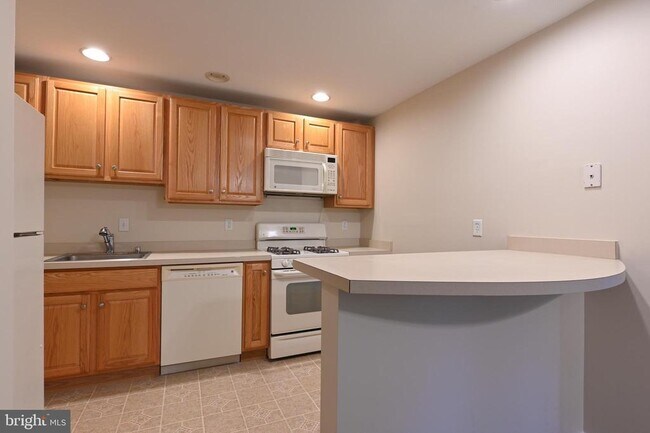 Foto del edificio - 206 Victor Pkwy