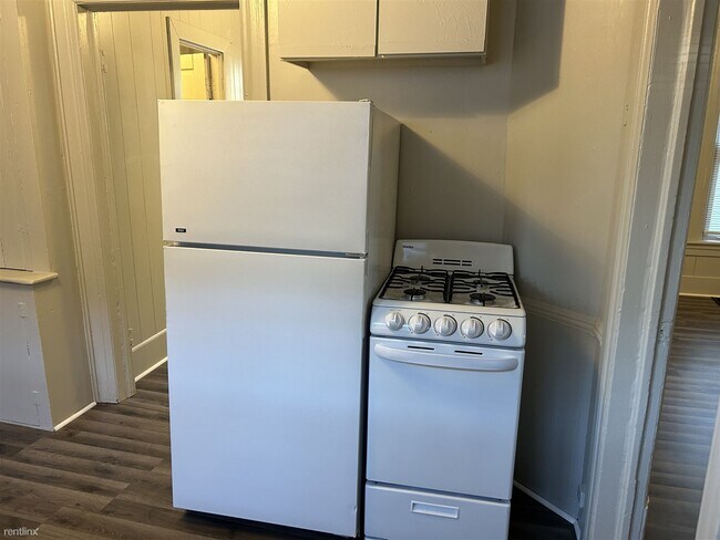 Foto del edificio - 3 br, 1 bath House - 513 Webb St