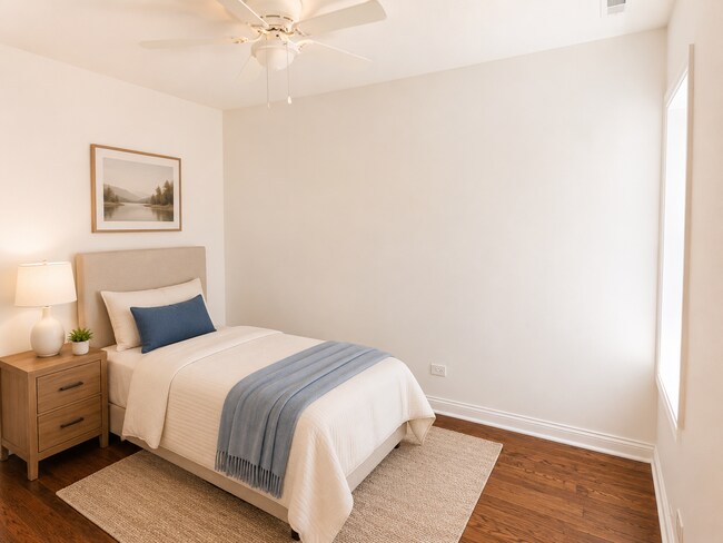 Foto del edificio - 6233 S Langley Ave