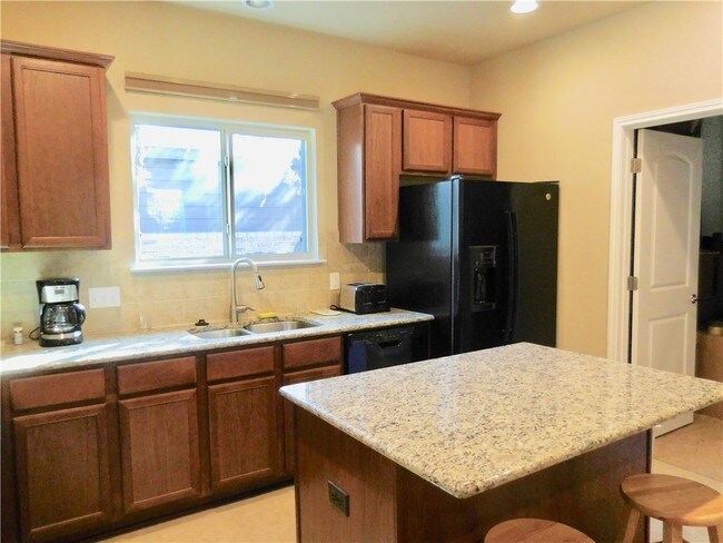 Building Photo - 3451 Mayfield Ranch Blvd