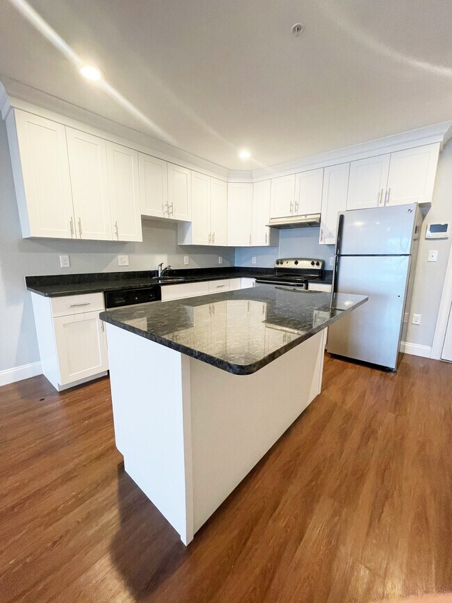 Foto del edificio - 32 Harris St