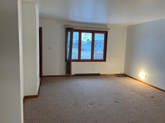 Foto del edificio - 1327 Greenfield Ave