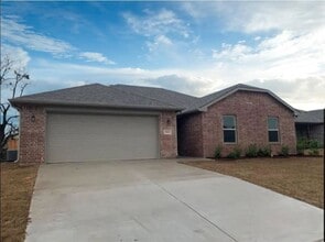Building Photo - 3514 Brookstone Dr