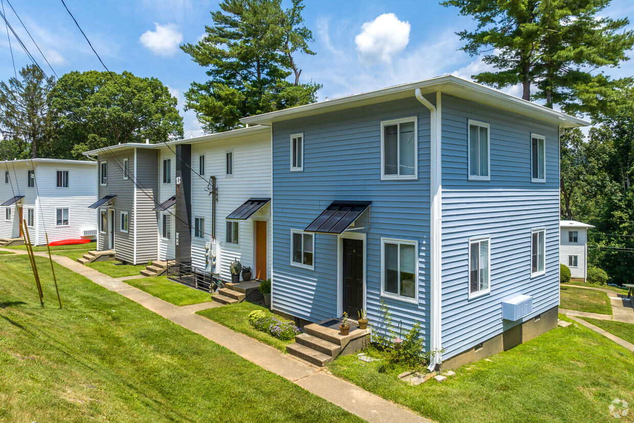 Primary Photo - Woods Townhomes