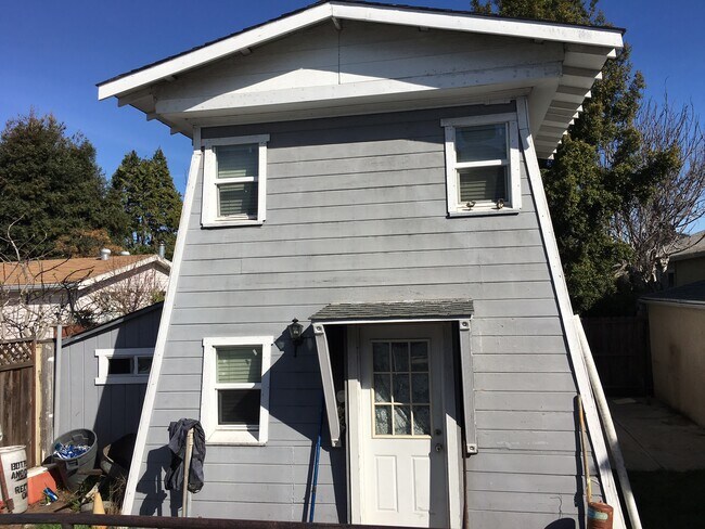 Foto del edificio - 16294 Ashland Ave