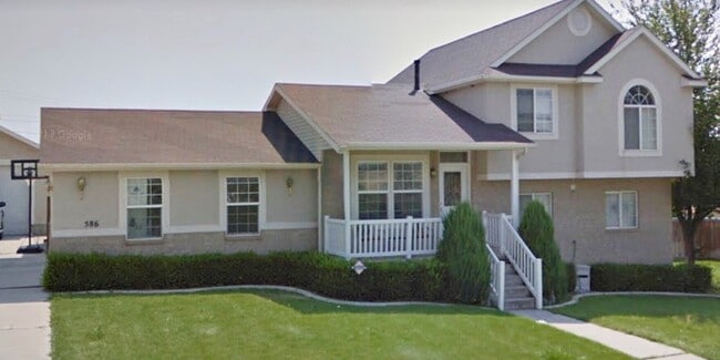 Building Photo - 586 E 150 S