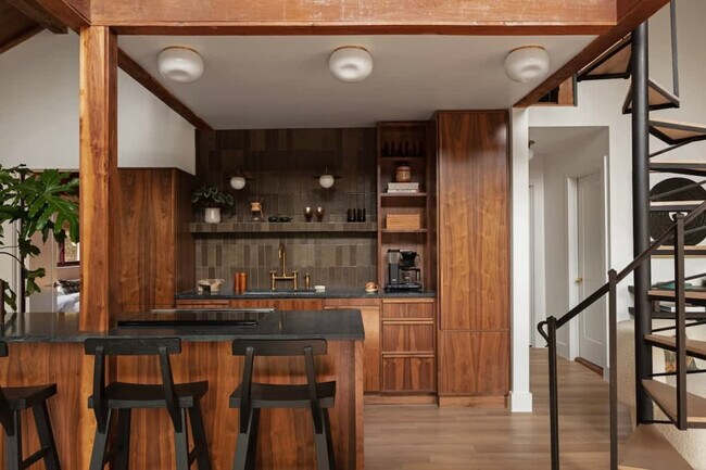 Foto del edificio - 11889 White Oak Dr