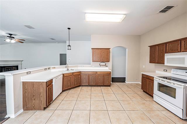 Building Photo - 2841 Saddlebred Trail