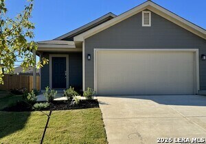 Building Photo - 2560 Solon Ln