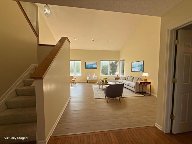 Building Photo - 1929 Harley Dr