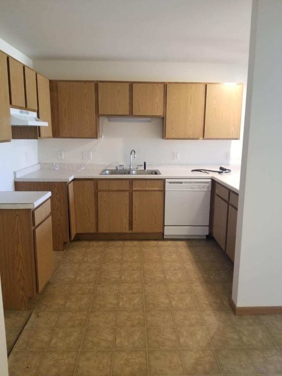 Building Photo - 104 Marks Way New Lisbon, WI 53950