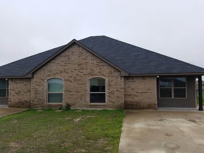 Building Photo - 116 Crossfire Ct