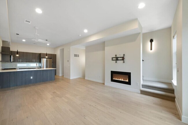 Foto del edificio - 3048 Wilson Ct