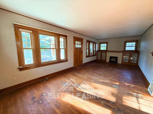 Foto del edificio - 326 SW Courtland Ave