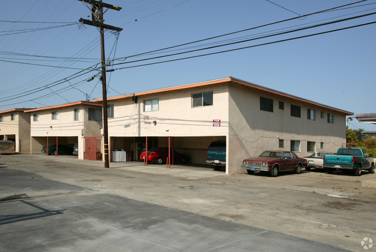 Building Photo - 1725-1735 San Marino St
