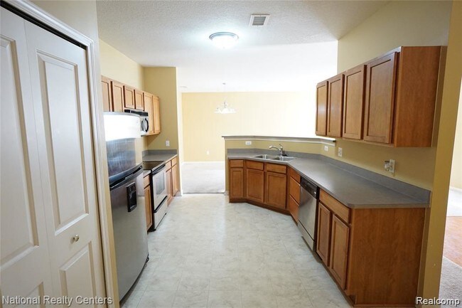 Foto del edificio - 16869 Hawick Ln