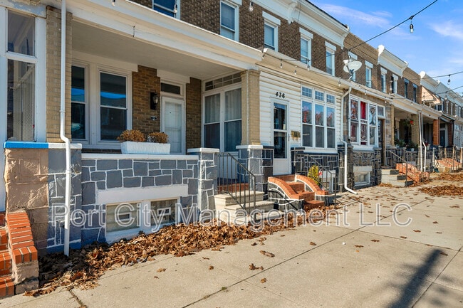 Foto del edificio - 438 Cornwall St