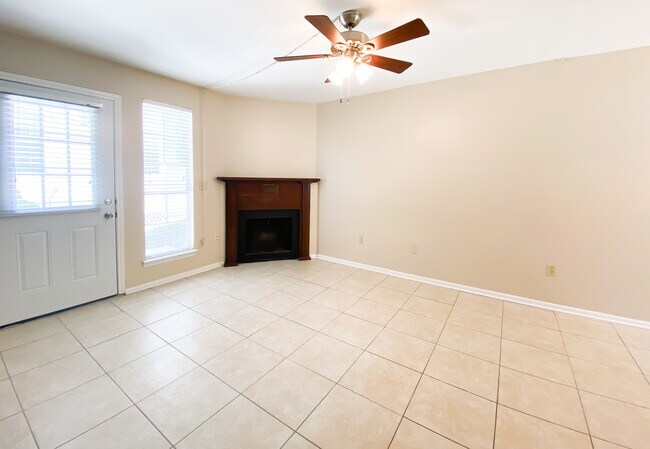 Foto del edificio - 2236 Perkins Rd