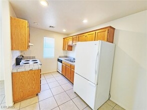 Building Photo - 910 Bourbon St