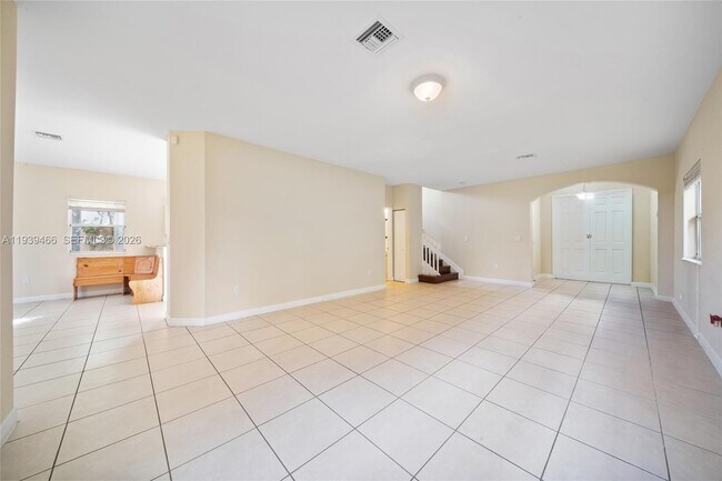 Foto del edificio - 3641 NE 4th St