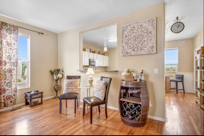 Dining Area - 7662 Sandy Springs Pt