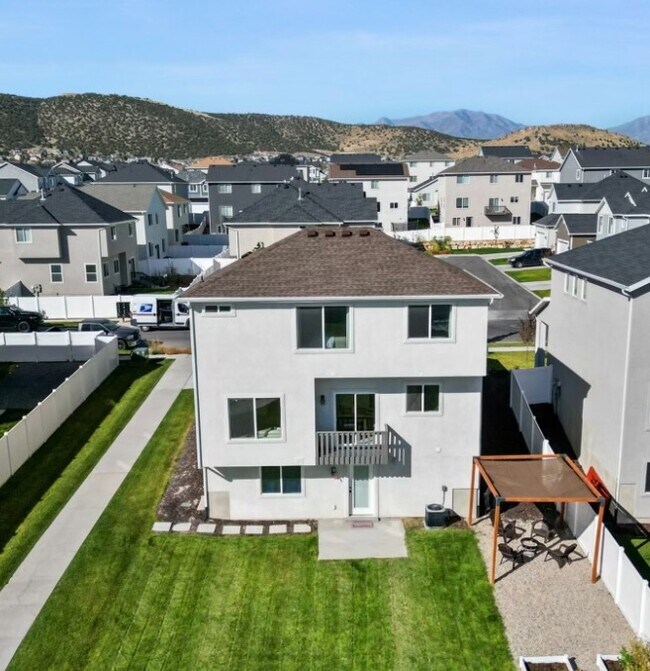 Foto del edificio - 7204 N Green Pasture Ln